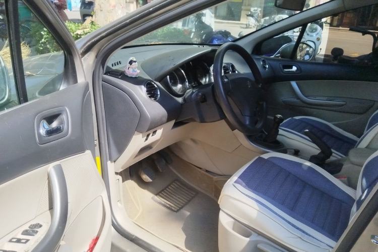 Used Peugeot 408 2011 2.0L Manual Comfort Edition Driver Seat