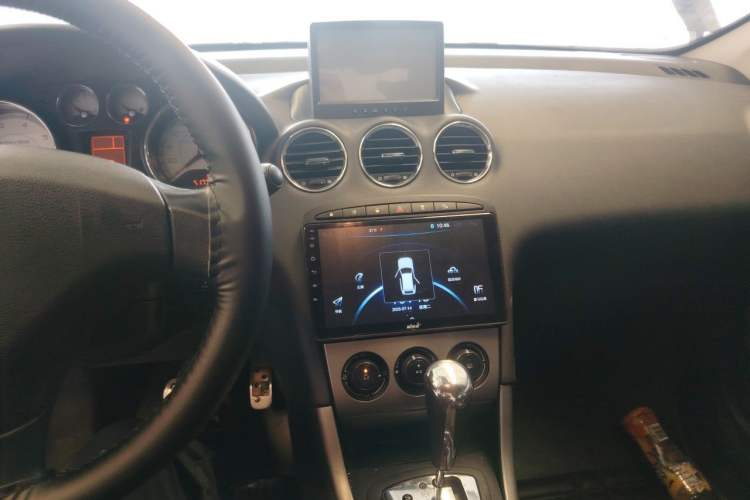 Used Peugeot 408 2011 1.6L Automatic Luxury Edition Audio And AC Panel