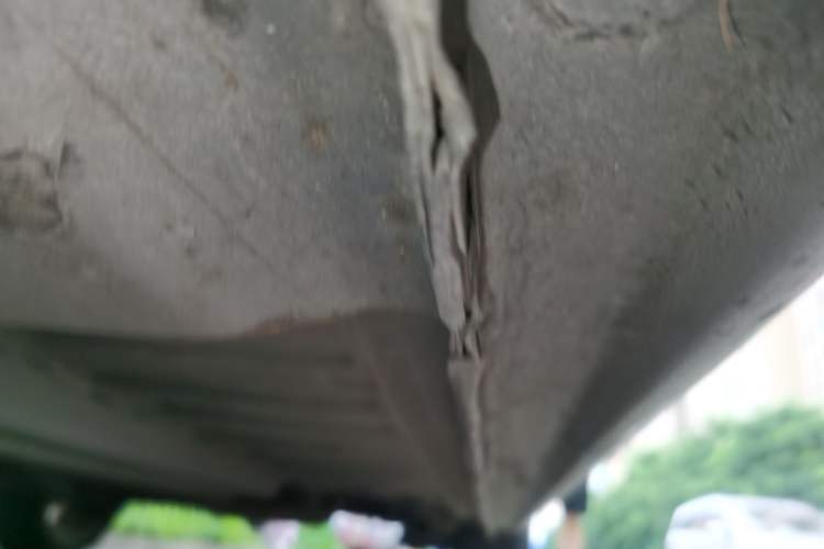 Used Peugeot 408 2011 2.0L Manual Comfort Edition Chassis Front Left