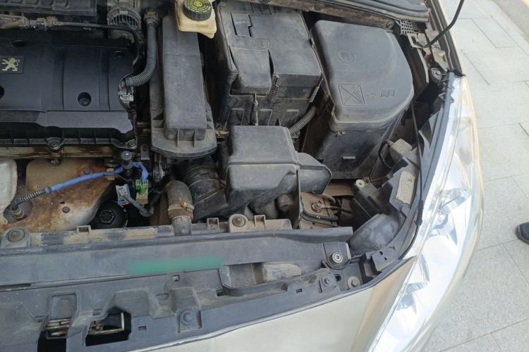 Used Peugeot 408 2011 1.6L Manual Comfort Edition Engine Bay Left