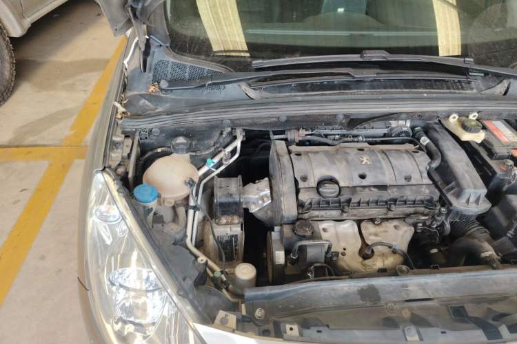 Used Peugeot 408 2011 1.6L Automatic Luxury Edition Engine Bay Right