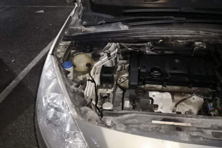 Used Peugeot 408 2011 1.6L Automatic Comfort Edition Engine Bay Right