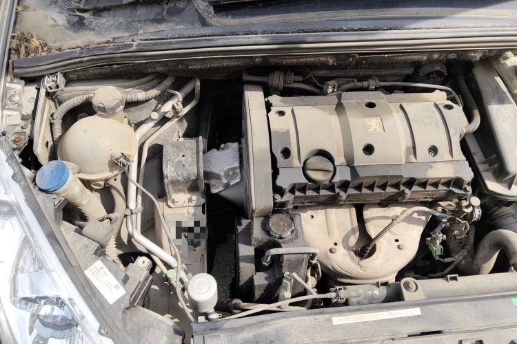 Used Peugeot 408 2011 1.6L Manual Comfort Edition Engine Bay Right