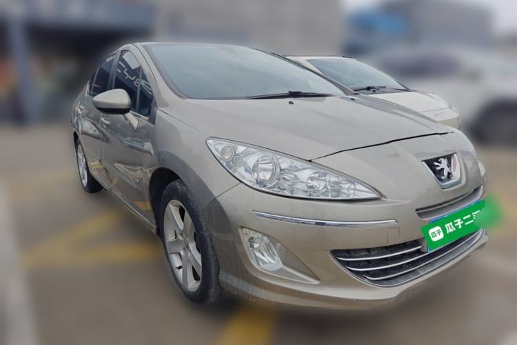 Used Peugeot 408 2011 2.0L Manual Comfort Edition Front Right 45 Deg