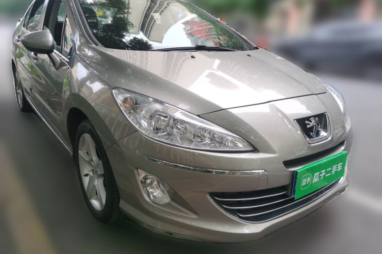 Used Peugeot 408 2011 2.0L Manual Comfort Edition Front Right 45 Deg