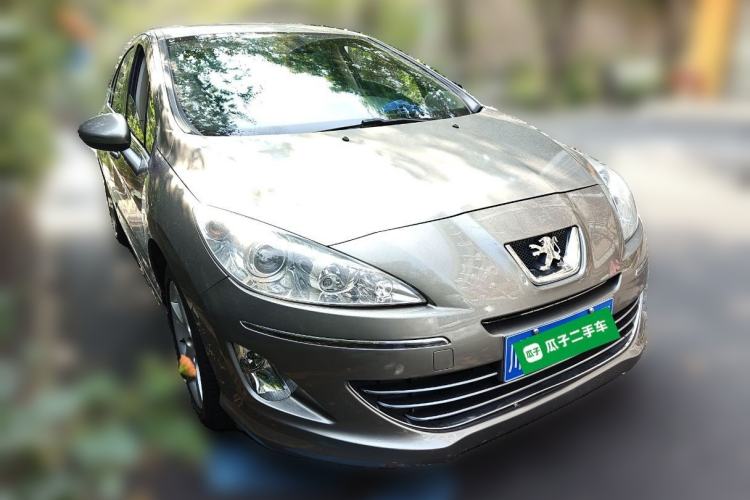 Used Peugeot 408 2011 2.0L Automatic Comfort Edition Front Right 45 Deg