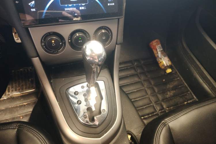 Used Peugeot 408 2011 1.6L Automatic Luxury Edition Gear Lever