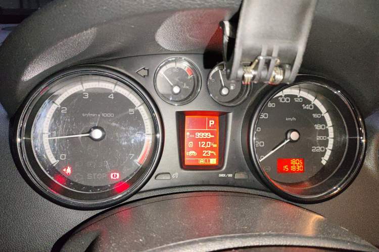 Used Peugeot 408 2011 2.0L Automatic Comfort Edition Instrument Cluster