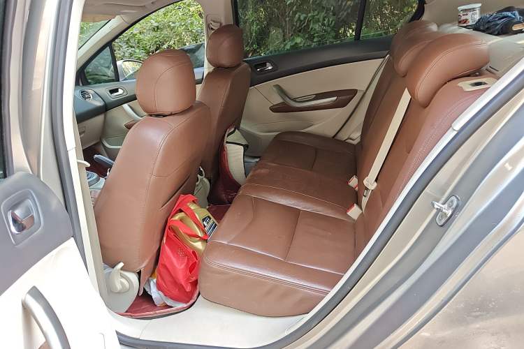 Used Peugeot 408 2011 2.0L Automatic Comfort Edition Left Rear Seat