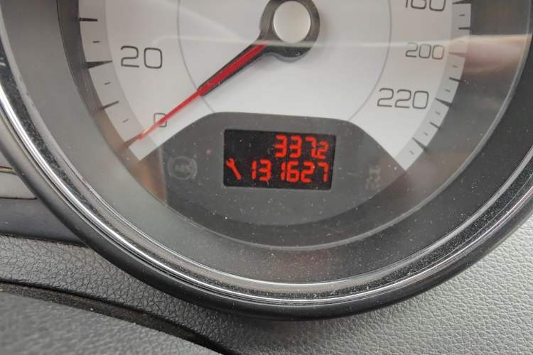 Used Peugeot 408 2011 2.0L Manual Comfort Edition Odometer Close Up