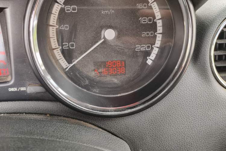 Used Peugeot 408 2011 1.6L Manual Comfort Edition Odometer Close Up
