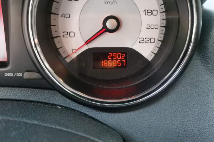 Used Peugeot 408 2011 2.0L Manual Comfort Edition Odometer Close Up