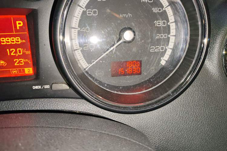 Used Peugeot 408 2011 2.0L Automatic Comfort Edition Odometer Close Up