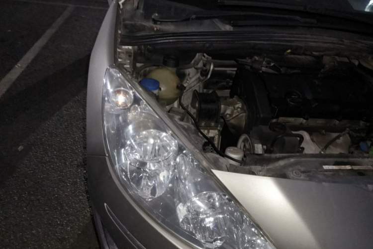 Used Peugeot 408 2011 1.6L Automatic Comfort Edition Right Front Headlight