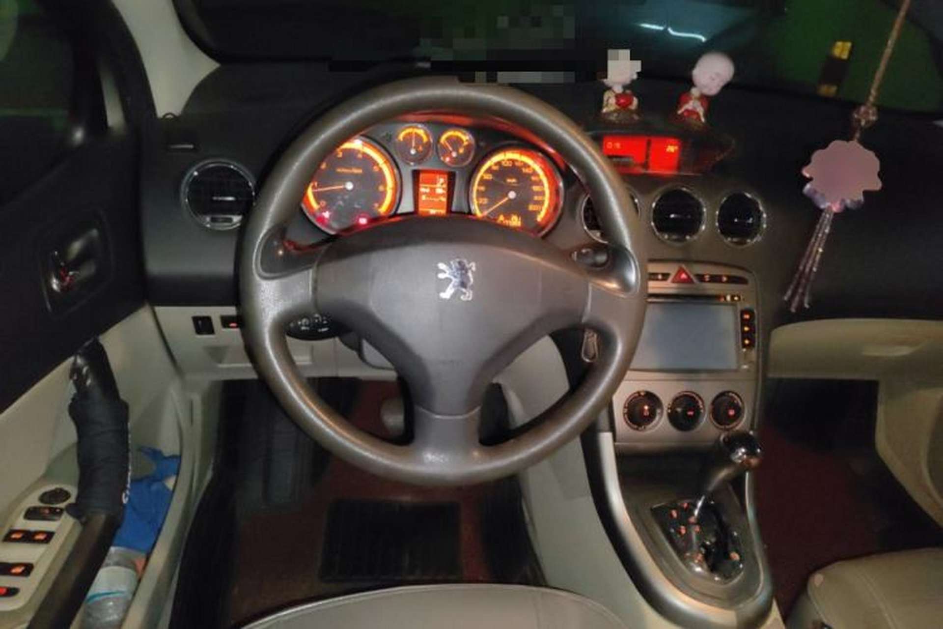 Used Peugeot 408 2011 2.0L Automatic Comfort Edition Steering Wheel