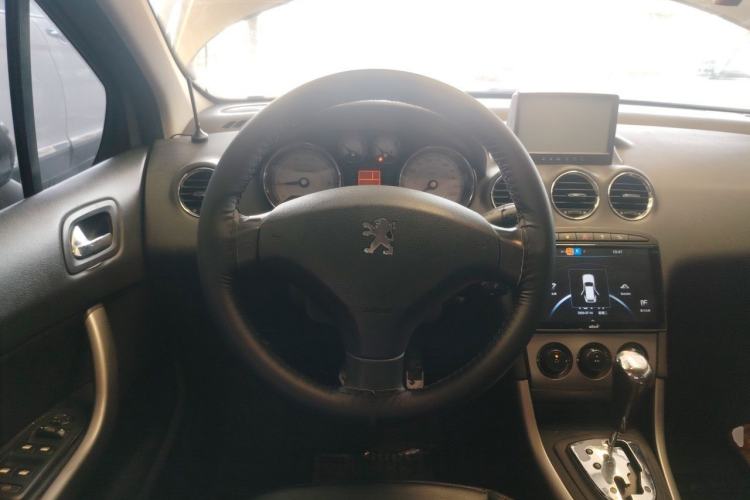 Used Peugeot 408 2011 1.6L Automatic Luxury Edition Steering Wheel