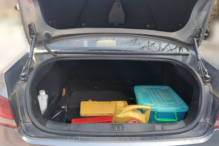 Used Peugeot 408 2011 1.6L Manual Comfort Edition Trunk