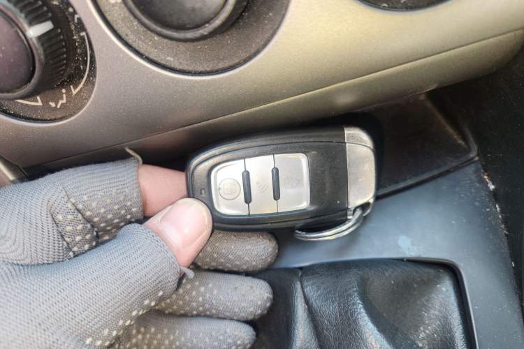 Used Peugeot 408 2011 1.6L Manual Comfort Edition Vehicle Key