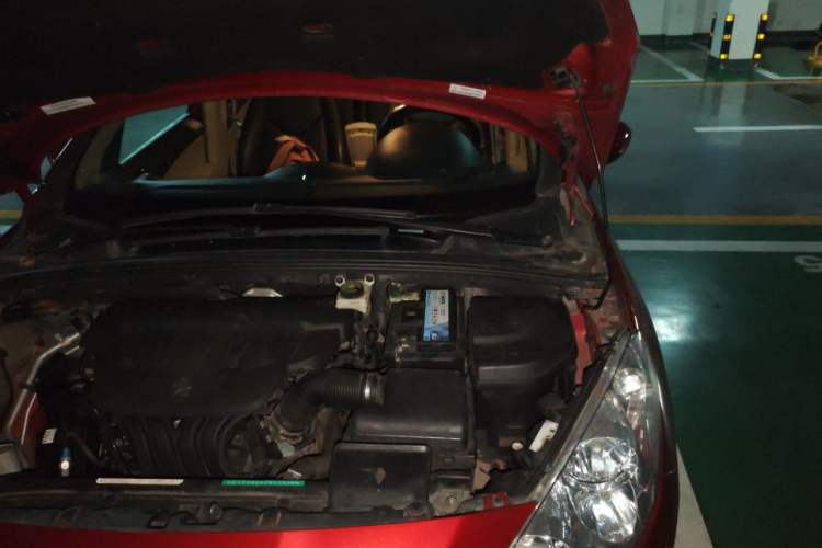 Used Peugeot 408 2011 2.0L Manual Comfort Edition Engine Bay Left