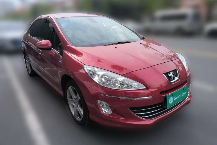 Used Peugeot 408 2011 2.0L Manual Luxury Edition Front Right 45 Deg