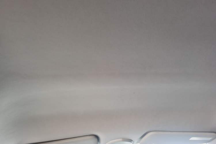 Used Peugeot 408 2011 2.0L Manual Comfort Edition Headliner