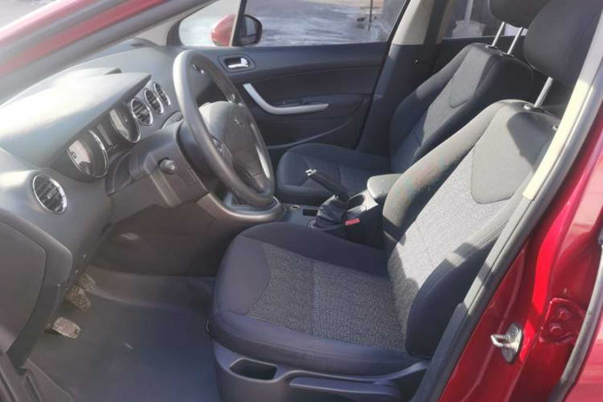 Used Peugeot 408 2011 2.0L Manual Comfort Edition Interior 1