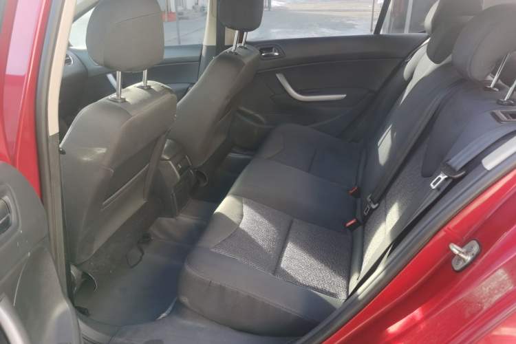 Used Peugeot 408 2011 2.0L Manual Comfort Edition Interior 2