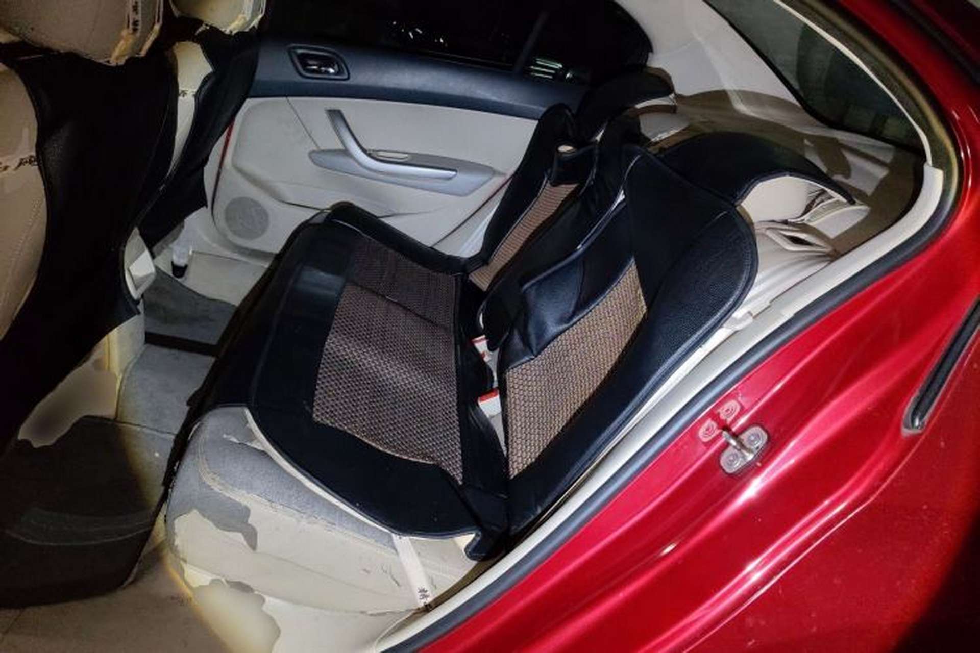 Used Peugeot 408 2011 2.0L Automatic Comfort Edition Left Rear Seat