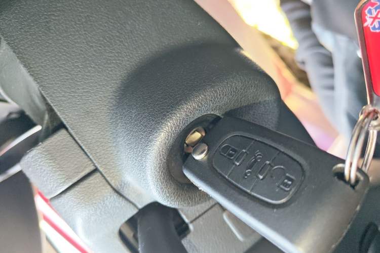 Used Peugeot 408 2011 2.0L Automatic Comfort Edition Vehicle Key