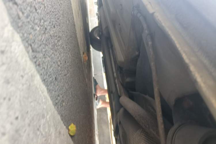 Used Peugeot 408 2011 2.0L Manual Comfort Edition Chassis Rear Left