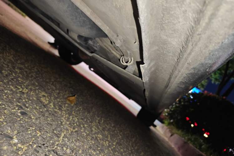 Used Peugeot 408 2011 2.0L Manual Comfort Edition Chassis Rear Right