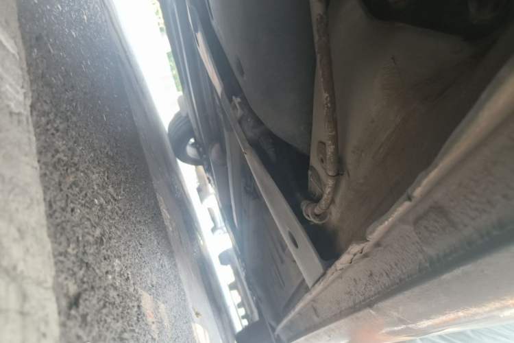 Used Peugeot 408 2011 2.0L Manual Comfort Edition Chassis Rear Right