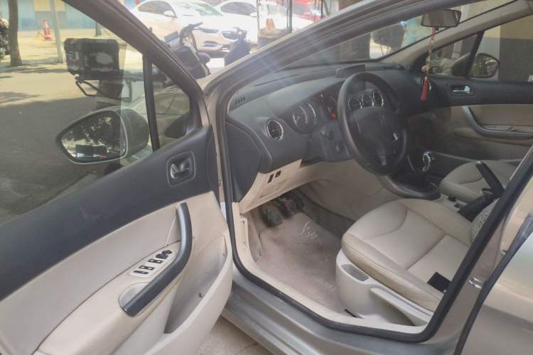 Used Peugeot 408 2011 1.6L Manual Comfort Edition Driver Seat