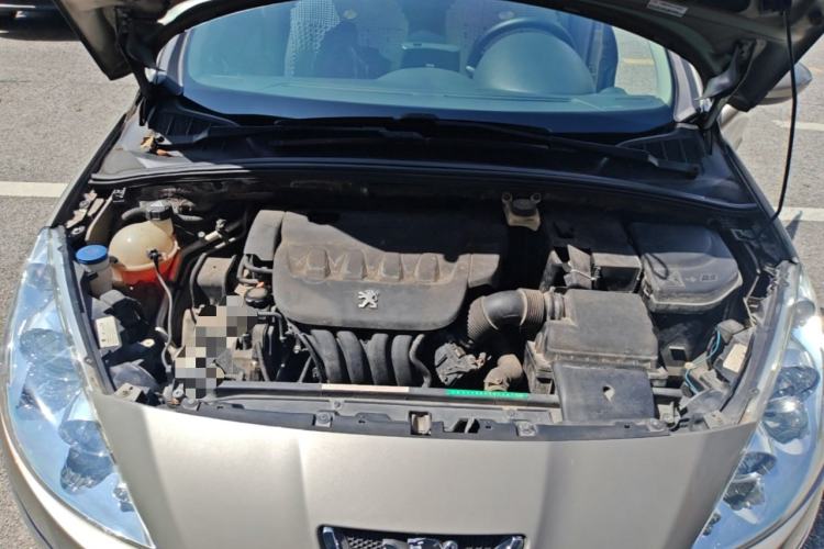 Used Peugeot 408 2011 2.0L Automatic Comfort Edition Engine Bay