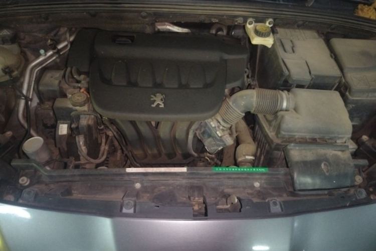 Used Peugeot 408 2011 2.0L Manual Comfort Edition Engine Bay