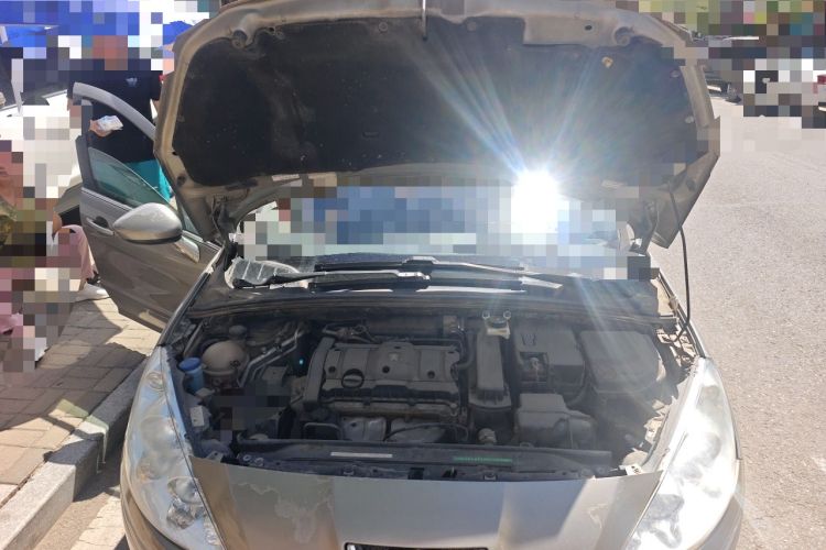 Used Peugeot 408 2011 1.6L Manual Comfort Edition Engine Bay