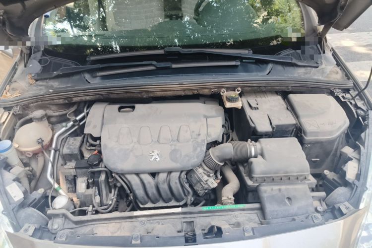 Used Peugeot 408 2011 2.0L Manual Comfort Edition Engine Bay