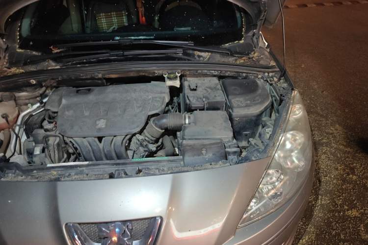 Used Peugeot 408 2011 2.0L Manual Comfort Edition Engine Bay Left