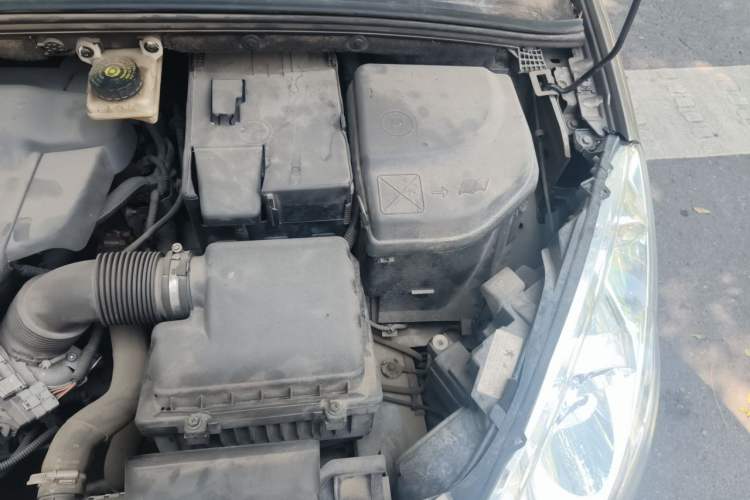 Used Peugeot 408 2011 2.0L Manual Comfort Edition Engine Bay Left