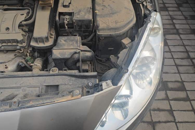 Used Peugeot 408 2011 1.6L Manual Comfort Edition Engine Bay Left