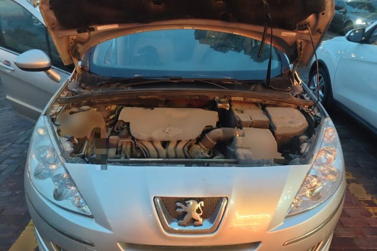 Used Peugeot 408 2011 2.0L Automatic Comfort Edition Engine Bay