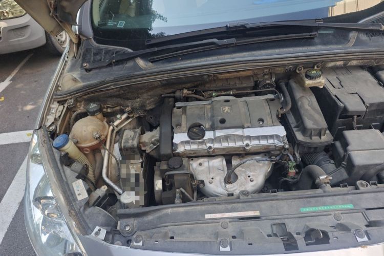 Used Peugeot 408 2011 1.6L Manual Comfort Edition Engine Bay Right