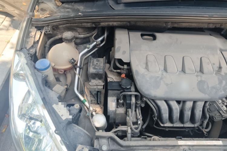 Used Peugeot 408 2011 2.0L Manual Comfort Edition Engine Bay Right