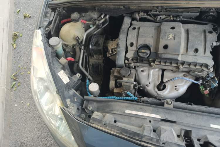 Used Peugeot 408 2011 1.6L Automatic Comfort Edition Engine Bay Right