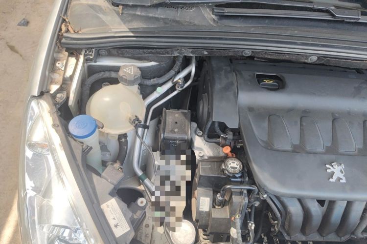 Used Peugeot 408 2011 2.0L Manual Comfort Edition Engine Bay Right