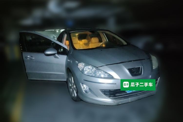 Used Peugeot 408 2011 1.6L Manual Comfort Edition Front Right 45 Deg