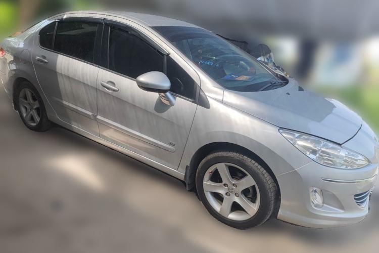 Used Peugeot 408 2011 2.0L Manual Comfort Edition Front Right 45 Deg