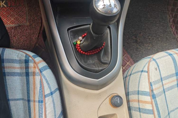Used Peugeot 408 2011 1.6L Manual Comfort Edition Gear Lever