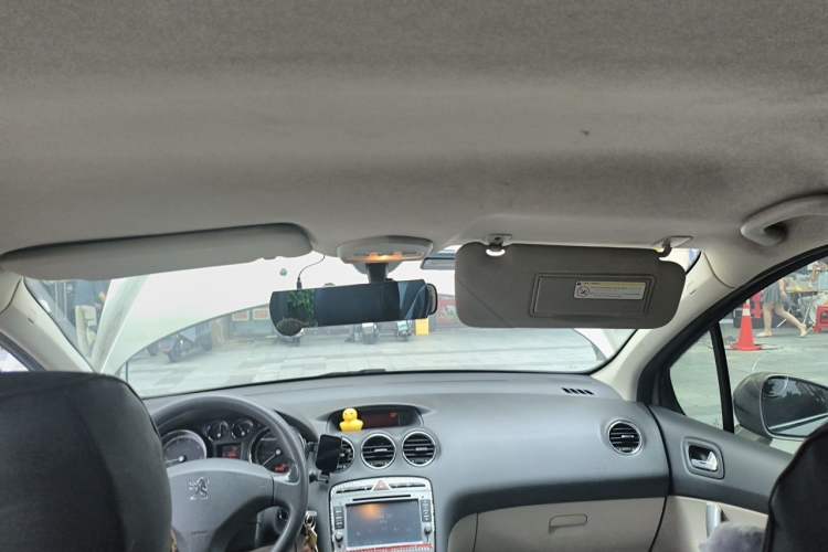 Used Peugeot 408 2011 2.0L Automatic Comfort Edition Headliner