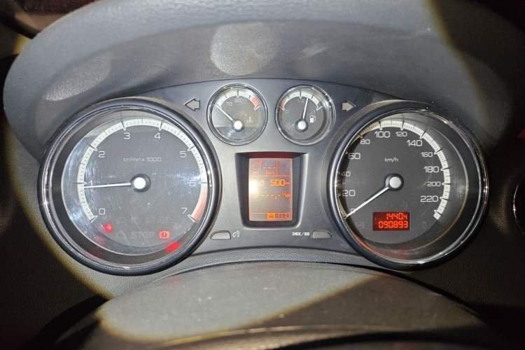 Used Peugeot 408 2011 2.0L Manual Comfort Edition Instrument Cluster
